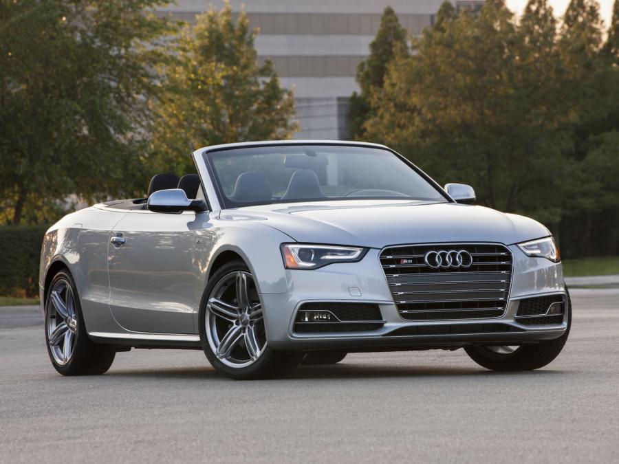  Audi S5 Cabriolet 2012 года  (NA) (фото 1 из 17)